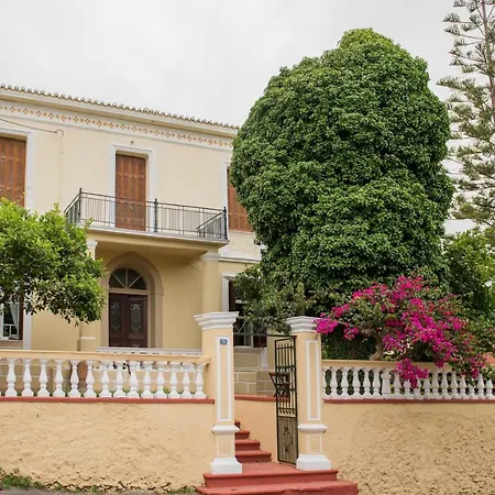 Holiday home Cornelia's Garden Historic At Chania Center